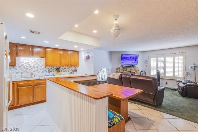 5468 South Maryland Parkway, Las Vegas, NV 89119