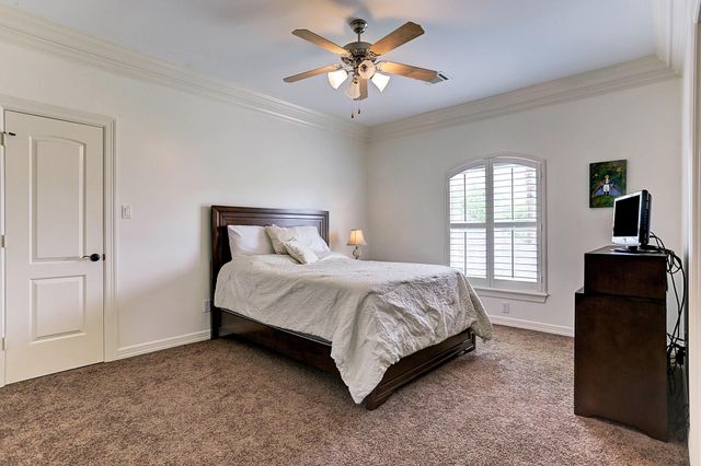 13323 Brentonwood Lane, Houston, TX 77077