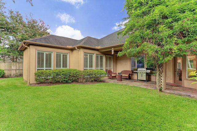 13323 Brentonwood Lane, Houston, TX 77077