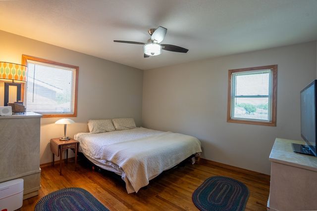 1204 E Thornton Avenue, Des Moines, IA 50315