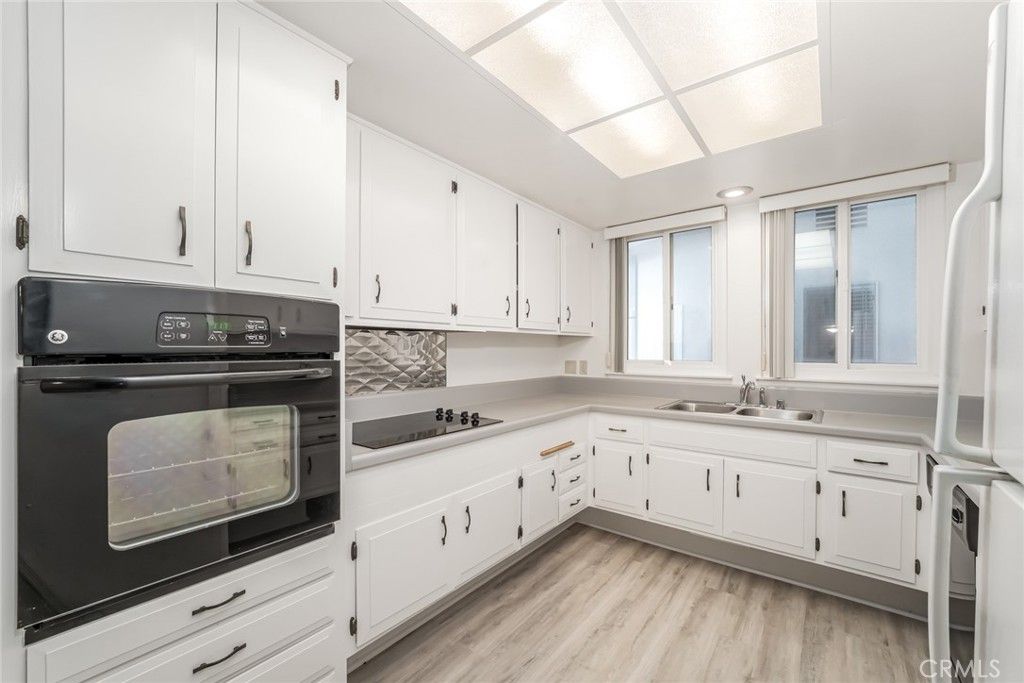 476 Calle Cadiz O, Laguna Woods, CA 92637 — exterior