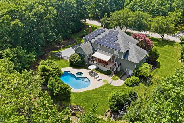 5 Sherwood Road, Windham, NH 03087