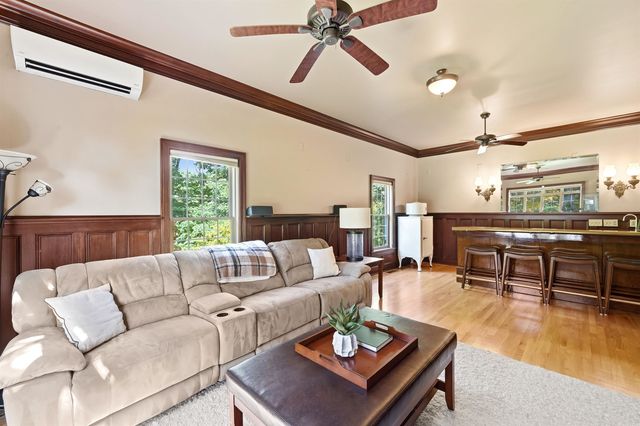 5 Sherwood Road, Windham, NH 03087