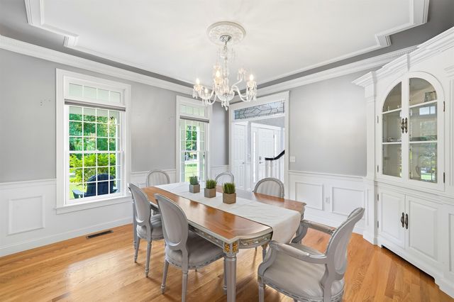 5 Sherwood Road, Windham, NH 03087