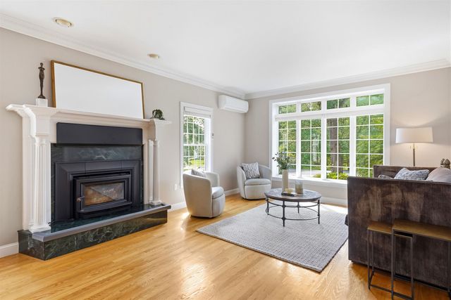 5 Sherwood Road, Windham, NH 03087