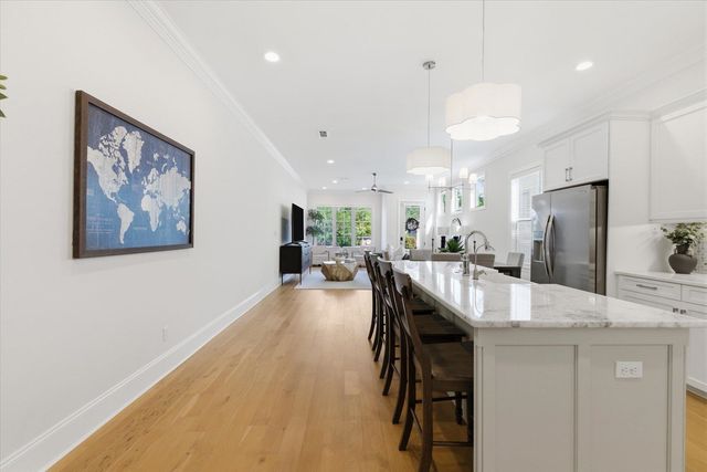 1242 N ADAMS Street, Tallahassee, FL 32303