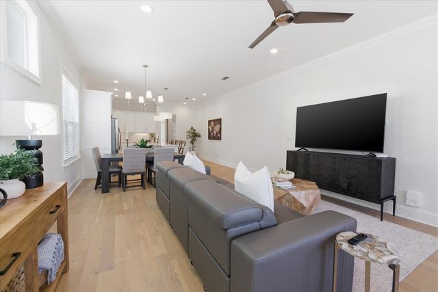 1242 N ADAMS Street, Tallahassee, FL 32303