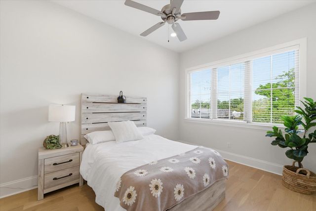 1242 N ADAMS Street, Tallahassee, FL 32303