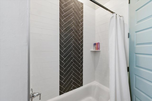 1242 N ADAMS Street, Tallahassee, FL 32303