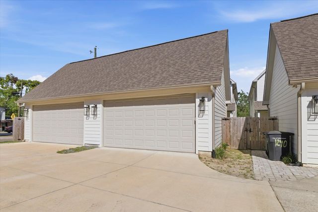 1242 N ADAMS Street, Tallahassee, FL 32303