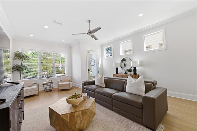 1242 N ADAMS Street, Tallahassee, FL 32303