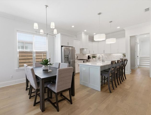 1242 N ADAMS Street, Tallahassee, FL 32303