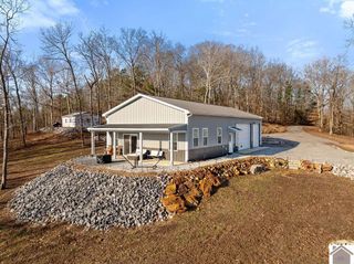 456 Kentucky Lake Dr # 25 # 26, Murray, KY 42071