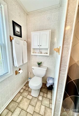 188 Uptons Landing Road, Marion, NC 28752