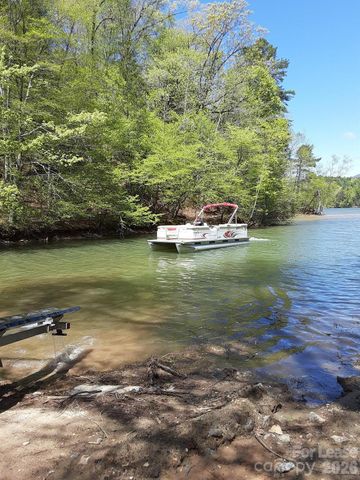 188 Uptons Landing Road, Marion, NC 28752
