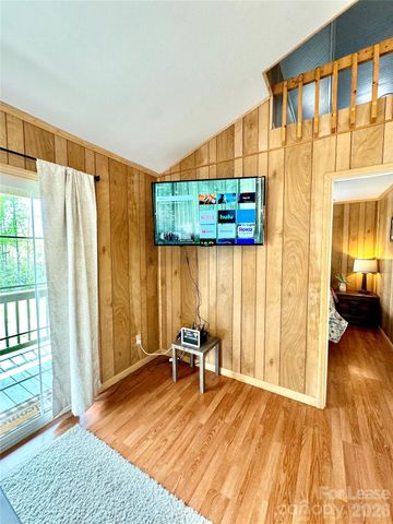 188 Uptons Landing Road, Marion, NC 28752