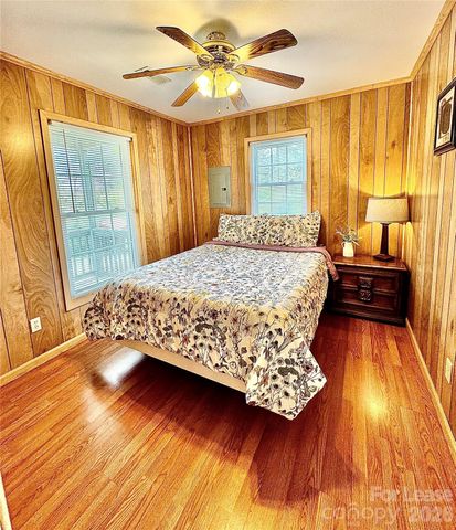 188 Uptons Landing Road, Marion, NC 28752