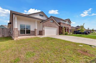 219 George Neggan LN, Bastrop, TX 78602