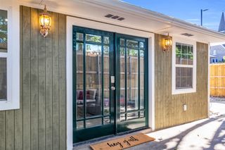 4121 Junius Street B, Dallas, TX 75246