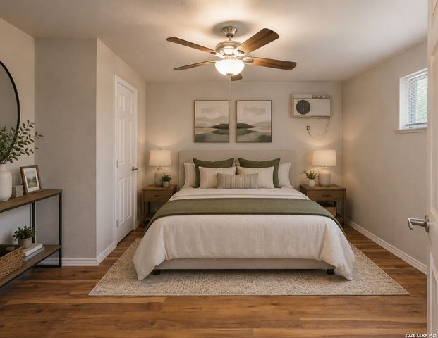 425 E Wright Blvd, Universal City, TX 78148