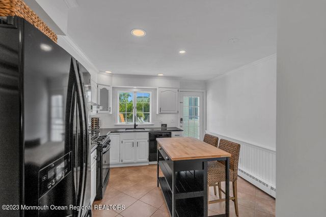 64 Curtis Avenue, Manasquan, NJ 08736