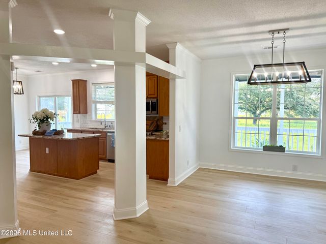 1514 Ellis Street, Pass Christian, MS 39571