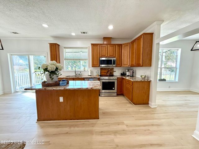 1514 Ellis Street, Pass Christian, MS 39571