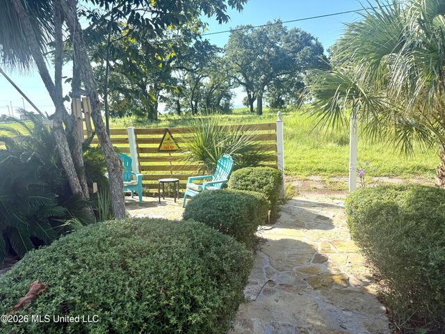 1514 Ellis Street, Pass Christian, MS 39571