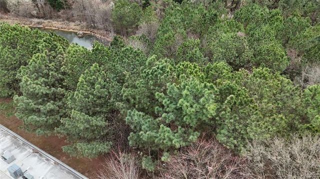 1600 Rockdale Circle, Snellville, GA 30078