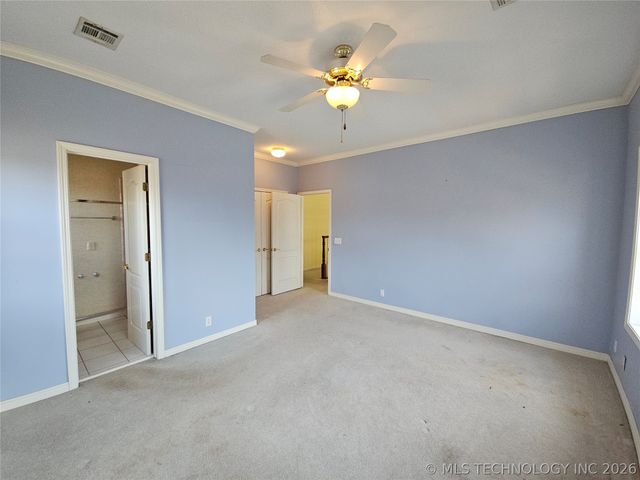 10209 S Knoxville Avenue, Tulsa, OK 74137