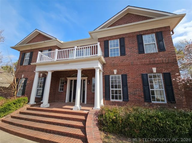 10209 S Knoxville Avenue, Tulsa, OK 74137