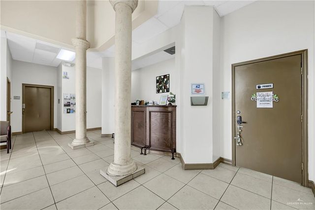 301 N Cage Boulevard, Pharr, TX 78577