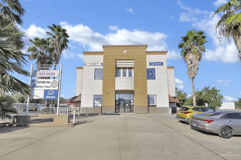 301 N Cage Boulevard, Pharr, TX 78577