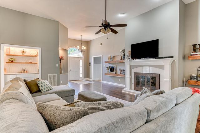 1162 Oakton Trail, Evans, GA 30809