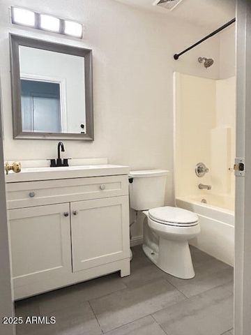 959 E ARABIAN Drive, Gilbert, AZ 85296