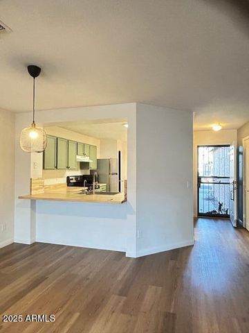 959 E ARABIAN Drive, Gilbert, AZ 85296