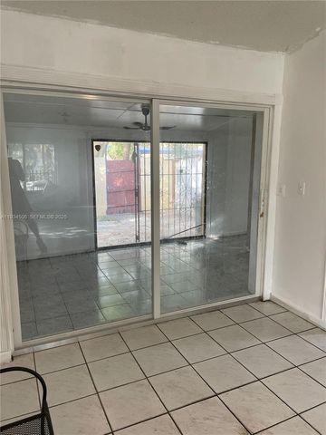 13915 SW 56th Ln, Miami, FL 33183