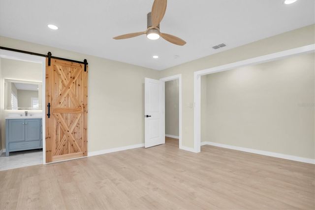 6400 MOCKINGBIRD WAY S, St Petersburg, FL 33707