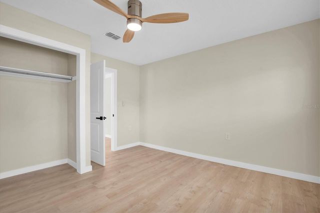 6400 MOCKINGBIRD WAY S, St Petersburg, FL 33707