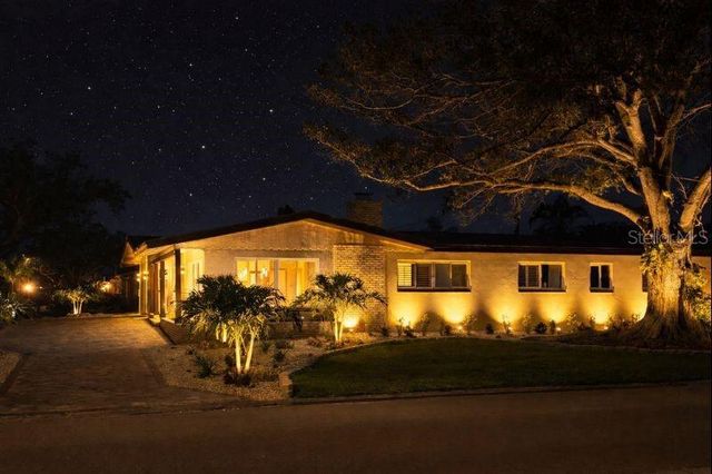 6400 MOCKINGBIRD WAY S, St Petersburg, FL 33707