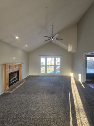 1258 Archwood Dr, Clarksville, TN 37042