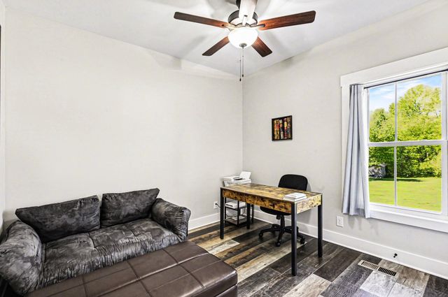 189 Julia Ann Ct, Springfield, TN 37172