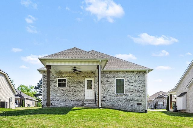 189 Julia Ann Ct, Springfield, TN 37172