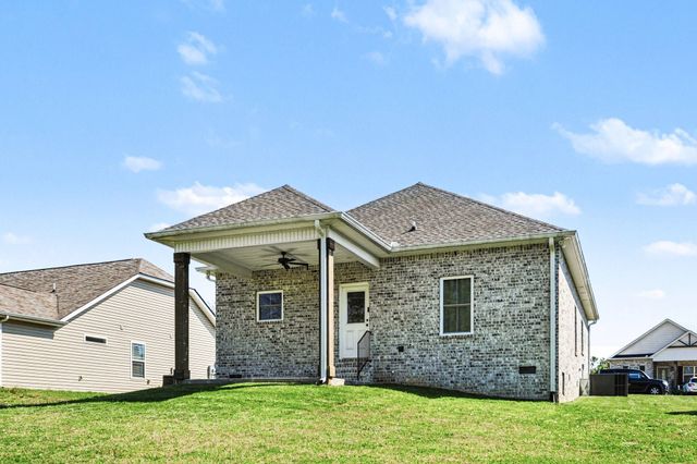 189 Julia Ann Ct, Springfield, TN 37172