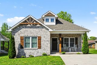 189 Julia Ann Ct, Springfield, TN 37172