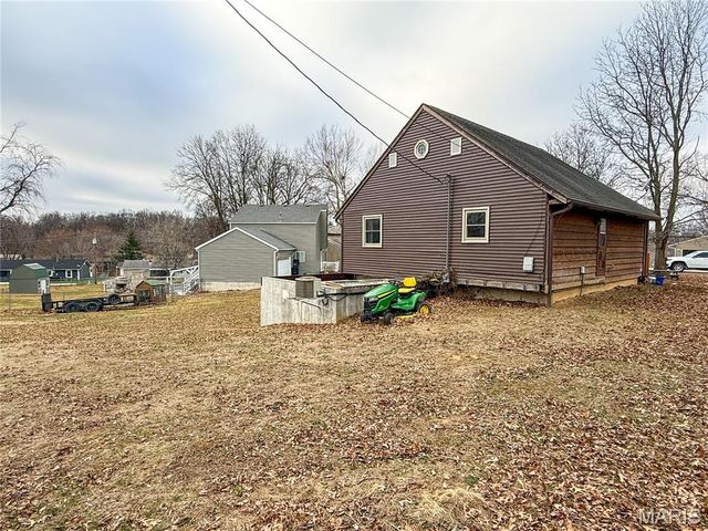 146 Jupiter, Hannibal, MO 63401