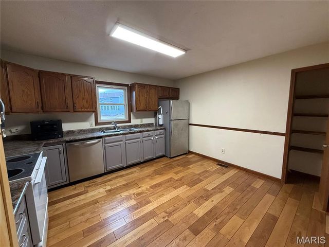 146 Jupiter, Hannibal, MO 63401