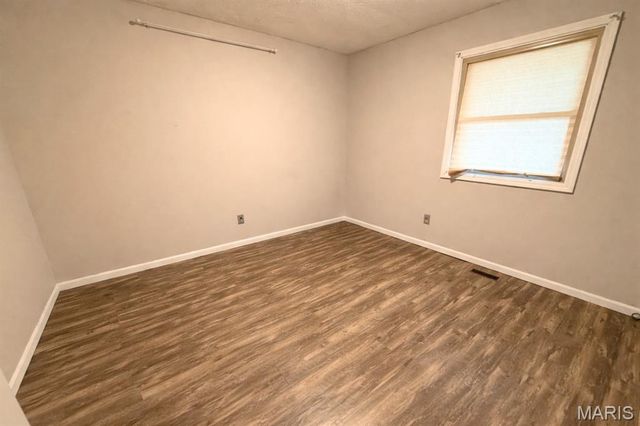 146 Jupiter, Hannibal, MO 63401