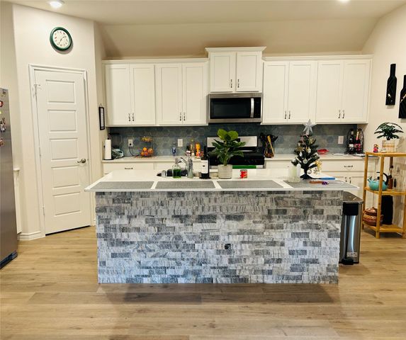 8404 Radiant Street, Garland, TX 75043