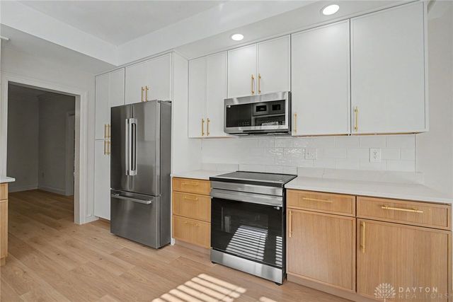 889 Timberlake Court, Dayton, OH 45429